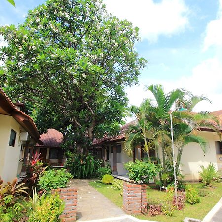 Lovina Beach Hotel Pabean Buleleng Eksteriør bilde